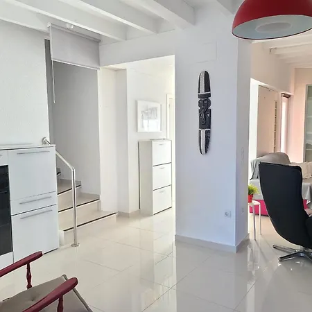 El Castell Holiday home