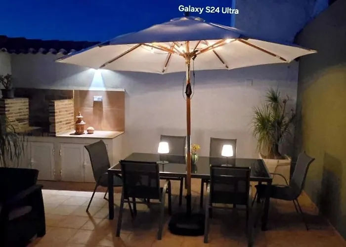 El Castell Casa de Férias *